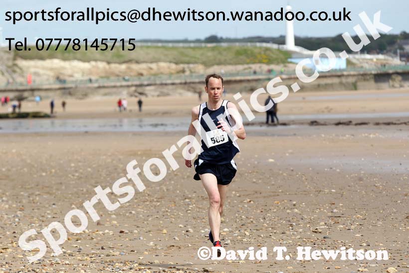 Pier to Pier, South Shields to Roker. Photo: David T. Hewitson/Sports for All Pics